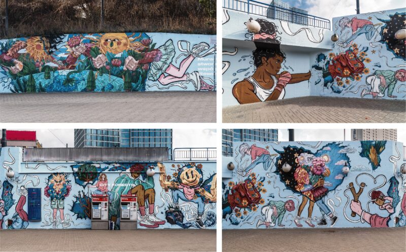 Cztery połączone ze sobą zdjęcia przedstawiające na każdym ten sam mural. Mural namalowany jest na murze i przedstawia ludzi na jasnoniebieskim tle